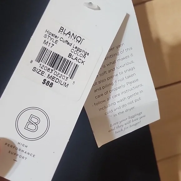 BLANQI Hipster Cuffed Leggings Size Medium NWT - Picture 4 of 7